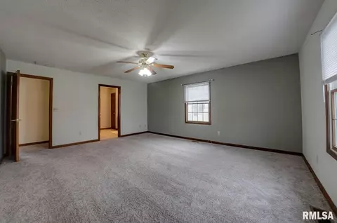 109 Forest Park, Chatham, IL 62629 photo 21