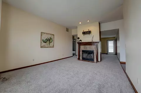 109 Forest Park, Chatham, IL 62629 photo 14