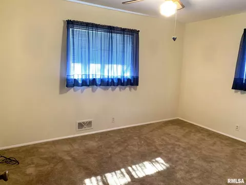 2 Twilight Ln, Springfield, IL 62707 photo 32