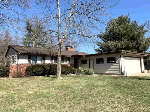 2 Twilight Ln, Springfield, IL 62707 photo 2