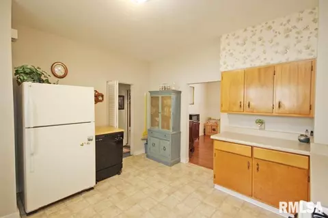 1406 N 3rd St, Springfield, IL 62702 photo 9