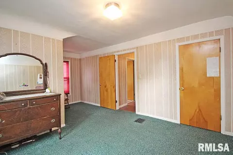 1406 N 3rd St, Springfield, IL 62702 photo 16