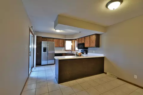 2817 Brandywine Rd, Springfield, IL 62704 photo 5