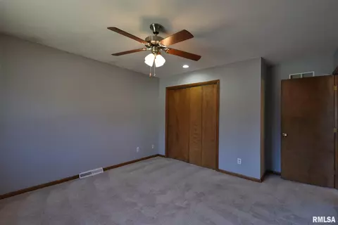 2817 Brandywine Rd, Springfield, IL 62704 photo 21