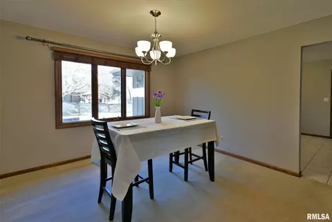 2817 Brandywine Rd, Springfield, IL 62704 photo 7
