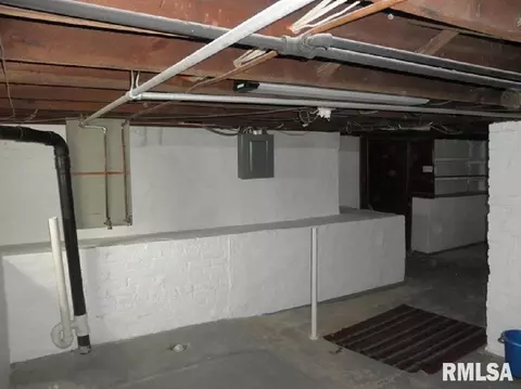1125 E Pine St, Springfield, IL 62703 photo 18