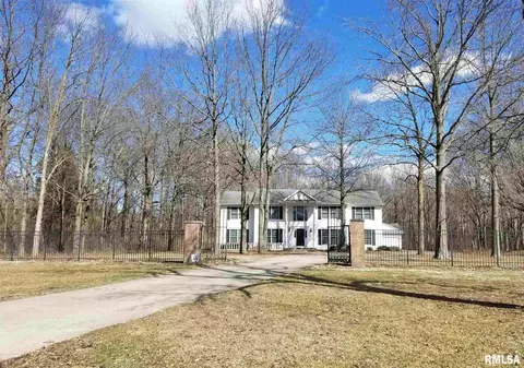 8 Forest Ridge Ln, Springfield, IL 62712 photo 1