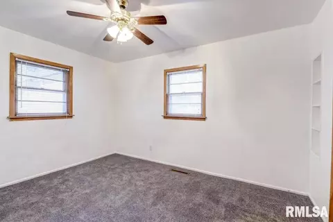2101 N 17th St, Springfield, IL 62702 photo 10