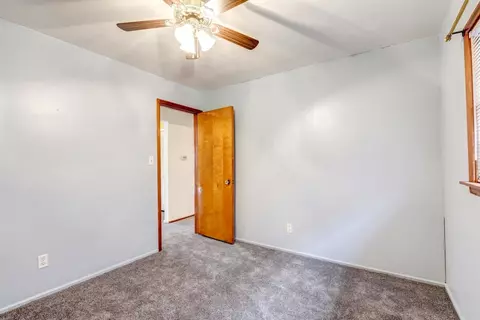 2101 N 17th St, Springfield, IL 62702 photo 14