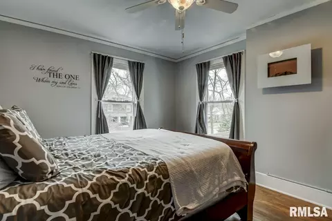 1521 S 4th St, Springfield, IL 62703 photo 16