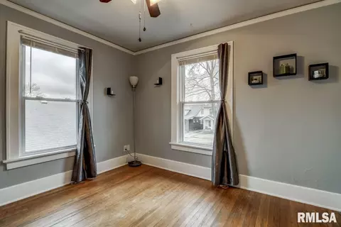 1521 S 4th St, Springfield, IL 62703 photo 13