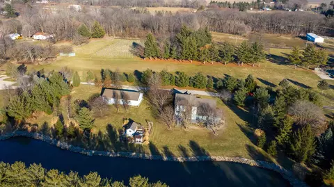 5695 Old Salem Ln, Springfield, IL 62711 photo 1