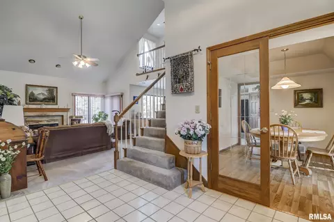5695 Old Salem Ln, Springfield, IL 62711 photo 11