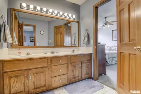 5695 Old Salem Ln, Springfield, IL 62711 photo 35