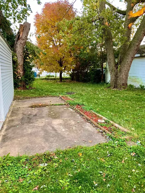 2456 S 5th St, Springfield, IL 62703 photo 16