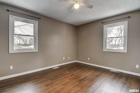 8 Ranger Dr, Springfield, IL 62702 photo 9