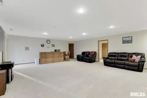 3700 W Bluffs Rd, Springfield, IL 62711 photo 48