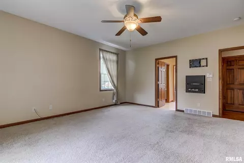 2300 Connie Dr, Springfield, IL 62704 photo 23