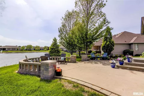 2300 Connie Dr, Springfield, IL 62704 photo 5