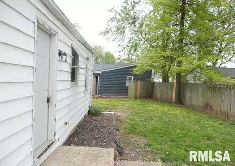 8 St James Ct, Springfield, IL 62703 photo 15