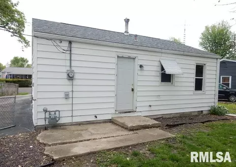 8 St James Ct, Springfield, IL 62703 photo 13