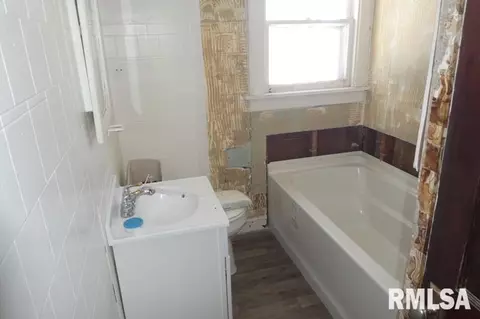 2401 Richards Ln, Springfield, IL 62702 photo 9