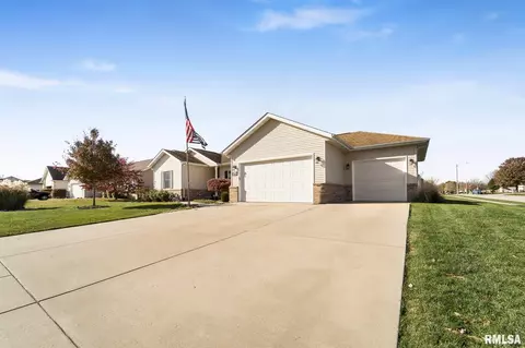 2901 Summerwood Dr, Springfield, IL 62712 photo 4