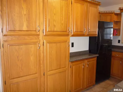 1404 Mossman Ave, Springfield, IL 62702 photo 7