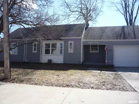 1404 Mossman Ave, Springfield, IL 62702 photo 1