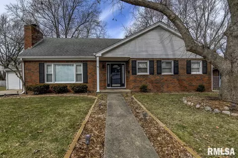 23 Danbury Dr, Springfield, IL 62704 photo 1