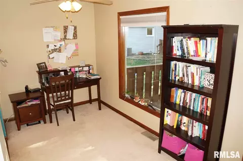 84 Country Pl, Springfield, IL 62703 photo 12