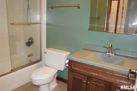 84 Country Pl, Springfield, IL 62703 photo 22
