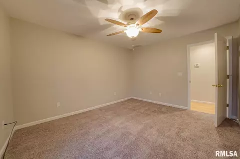 4100 Mcgregor Ln, Springfield, IL 62711 photo 20