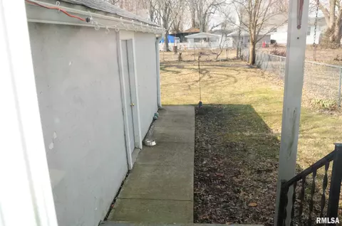 2807 S 14th St, Springfield, IL 62703 photo 16