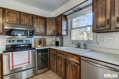 5 Pickering Ln, Springfield, IL 62712 photo 11