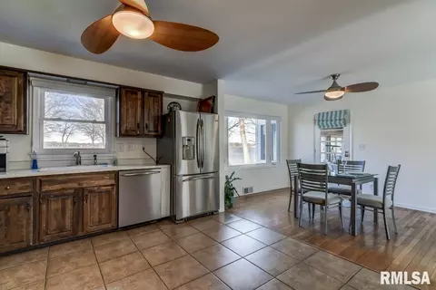 5 Pickering Ln, Springfield, IL 62712 photo 7