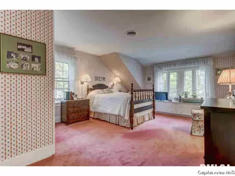 2001 Illini Rd, Springfield, IL 62704 photo 22