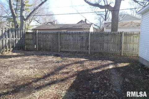 444 W Chenery St, Springfield, IL 62704 photo 25