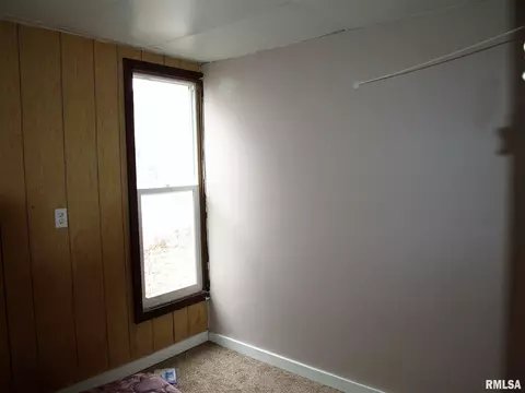 308 E Adams St, Abingdon, IL 61410 photo 11