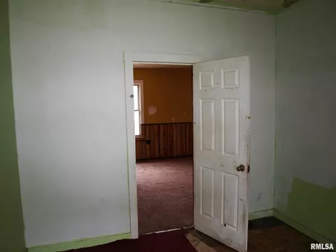 310 E Adams St, Abingdon, IL 61410 photo 11