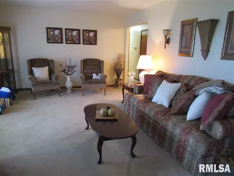 2728 York Rd, Springfield, IL 62703 photo 4