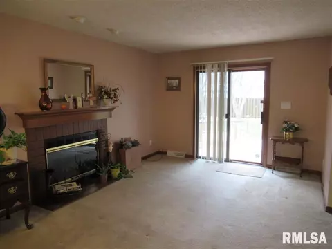 2728 York Rd, Springfield, IL 62703 photo 5