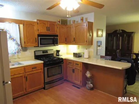 2728 York Rd, Springfield, IL 62703 photo 8