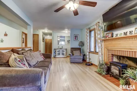 177 Circle Dr, Springfield, IL 62703 photo 4