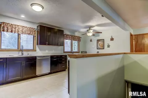 177 Circle Dr, Springfield, IL 62703 photo 12