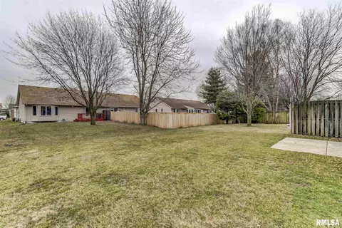 1608 Thornhill Dr, Springfield, IL 62711 photo 30