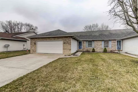 1608 Thornhill Dr, Springfield, IL 62711 photo 1