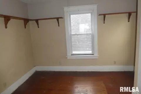 1146 N 2nd St, Springfield, IL 62702 photo 19