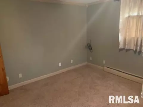 2305 Blackhawk Rd, Springfield, IL 62702 photo 5