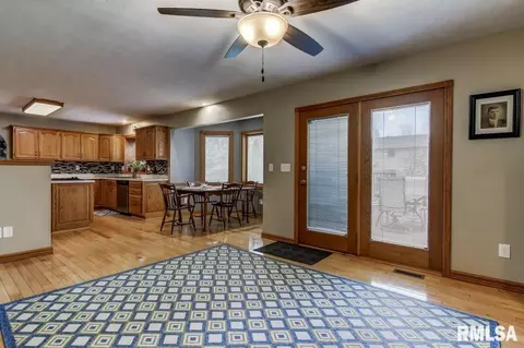 2312 Mallard Pointe Ct, Springfield, IL 62712 photo 18